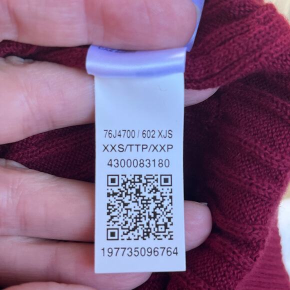 Tommy Hilfiger Women's Burgundy Short Sleeve Cable Knit Sweater Size XXS - Picture 5 of 5